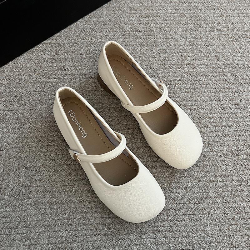 A New Style of Round-toed Shallow-mouthed Retro Versatile Thick-cut Single Shoes