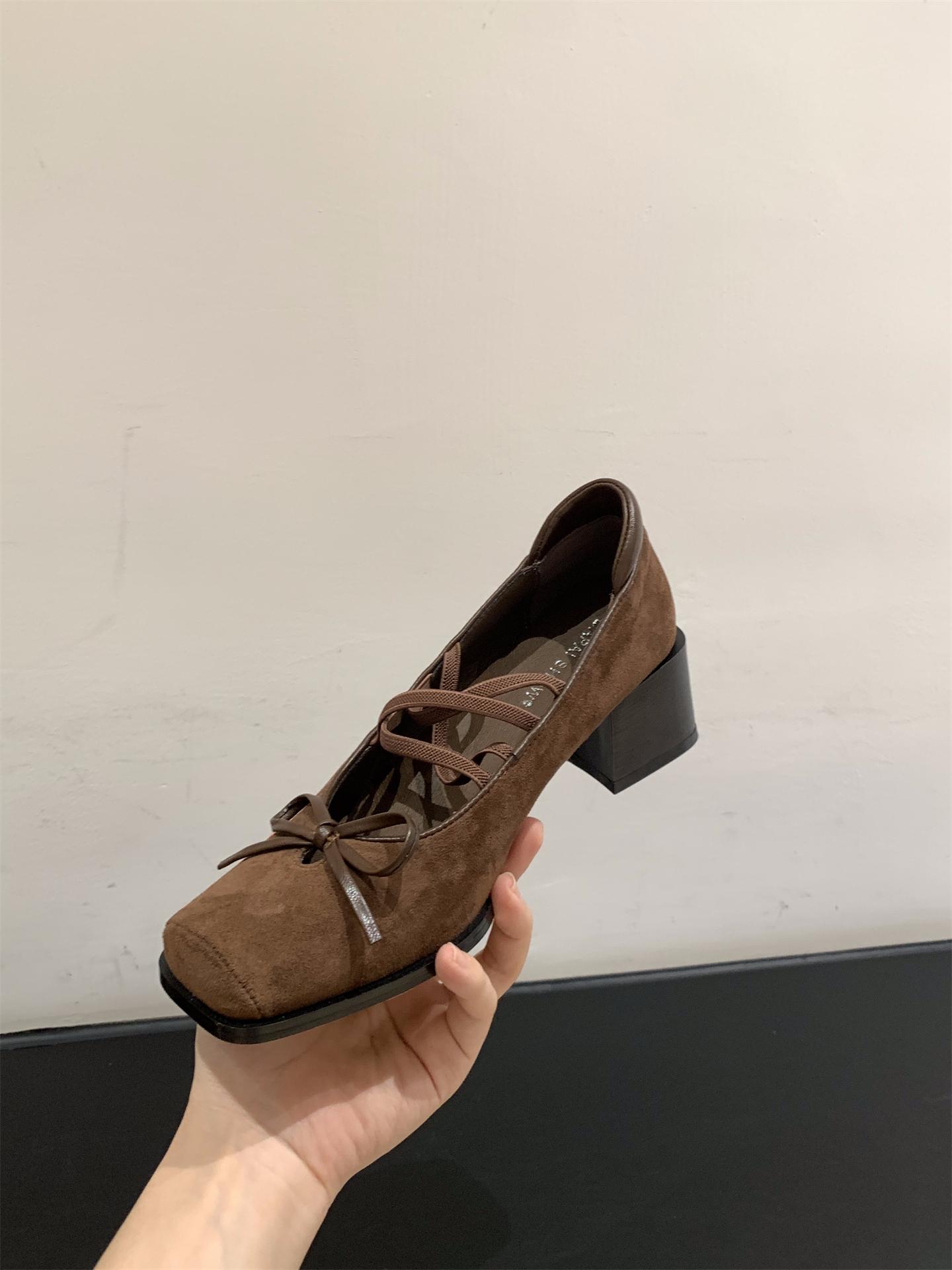 

Каблук туфли на высоком каблуке замшевые с леопардовым принтом одинарные туфли женская обувь 2025 новая весна и осень с юбками Мэри Джейн вечерние туфли 39