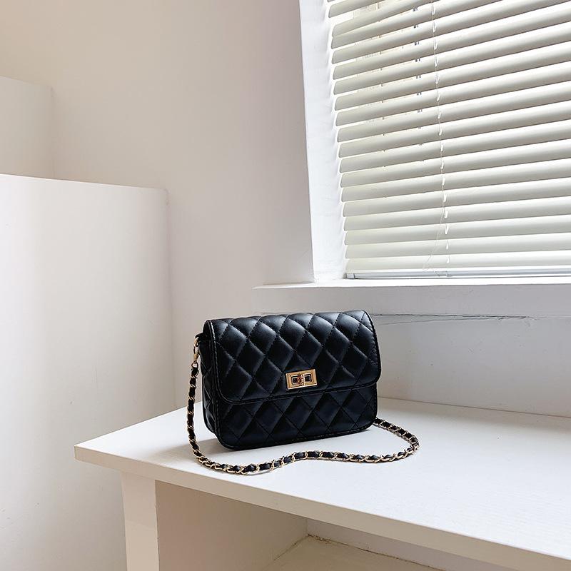 Bag Women's Bag 2025 New Simple and Fashion Rhombus Xiaoxiangfeng One Shoulder Crossbody Chain Bag Small Golden Ball Small Square Bag