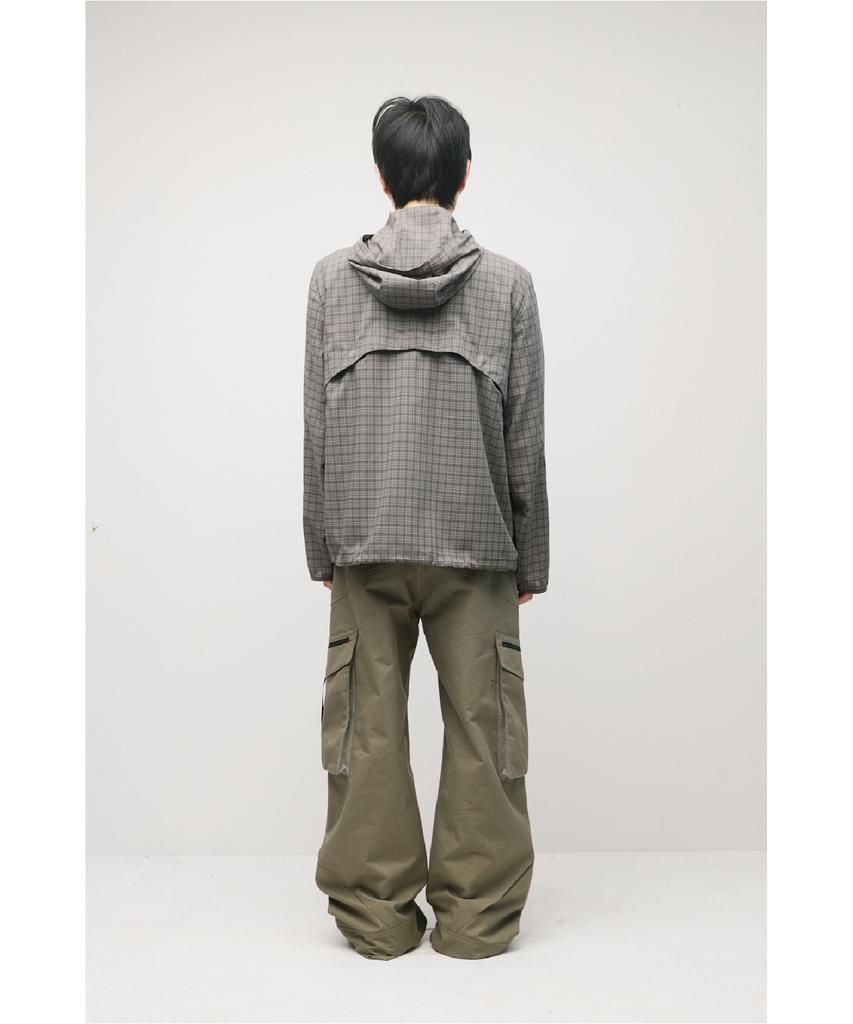 Haechinglum Darted Cargo Pants Dark Beige