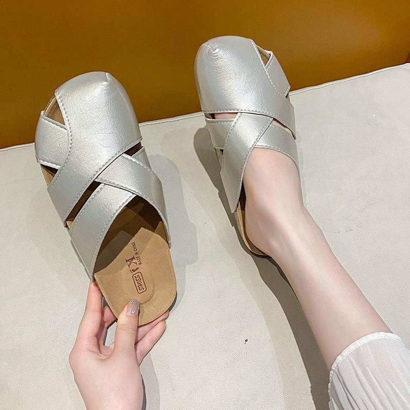 

2025 new bag head half slippers women wear flat-bottomed French retro hollowed-out lazy Muller shoes cool slippers 40 шампанського