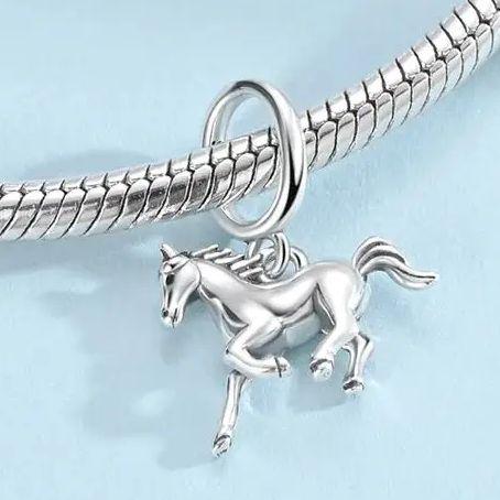 Dangle Charm Bead Component Copper Metal Horse Pendant Bead Component Designed For Woman Compatible With Bracelet High Quality Fine Jewelry Do It