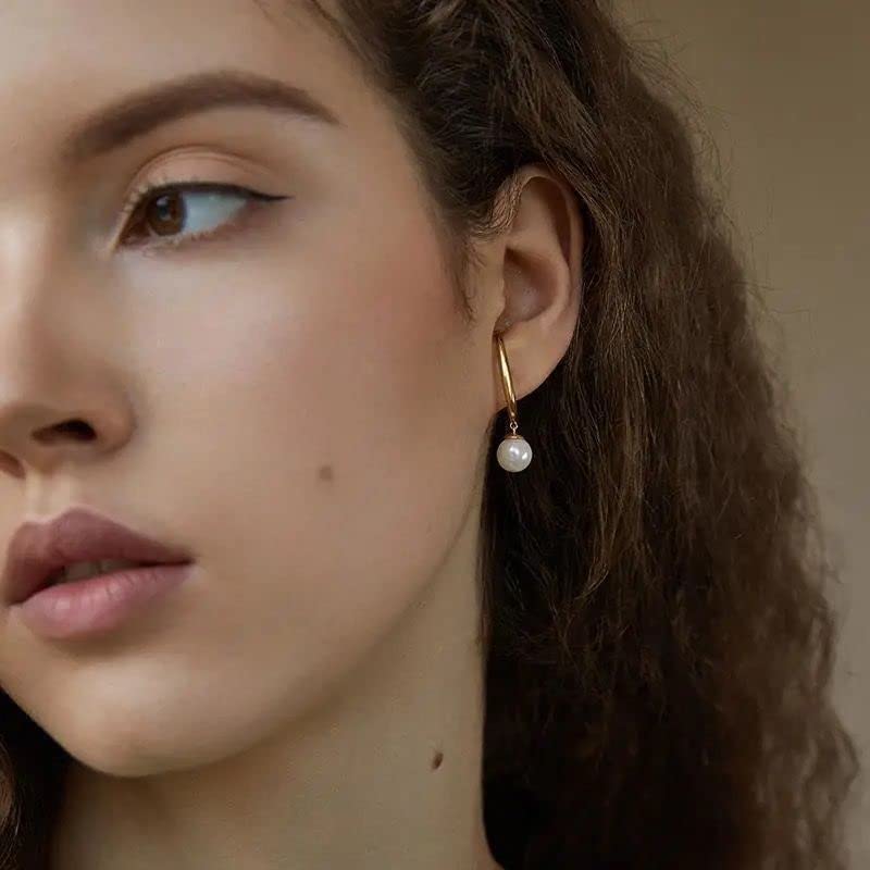 Earrings for gold ear white Miyabi Grace earrings women, cuffs, hoops, popular, painless, non-pierced earrings, swinging, large, pearls, large,