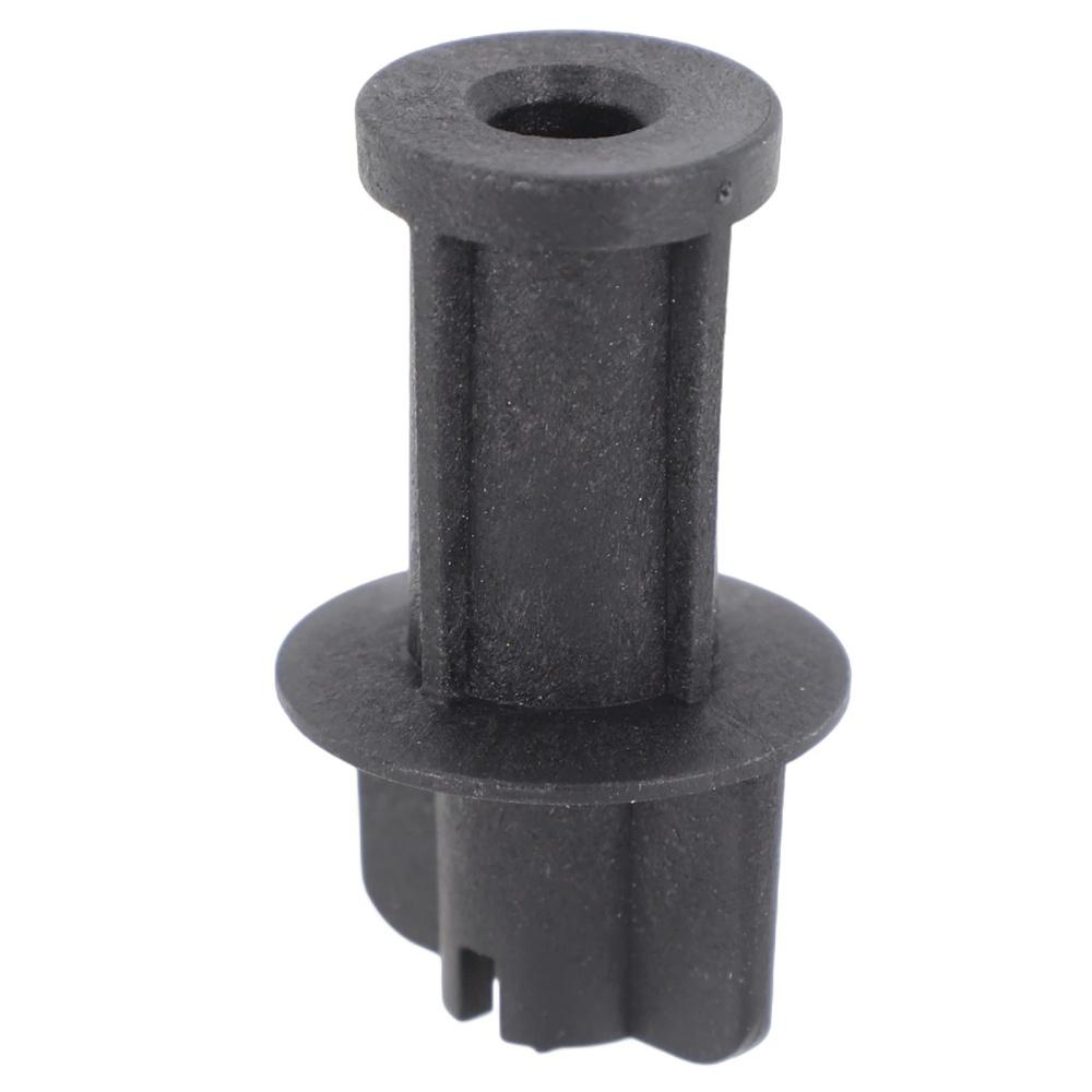 1x Rear Outer Lamp Nut 1182772 Fits For Ford Focus 2012-2018 Fiesta 2011-2019