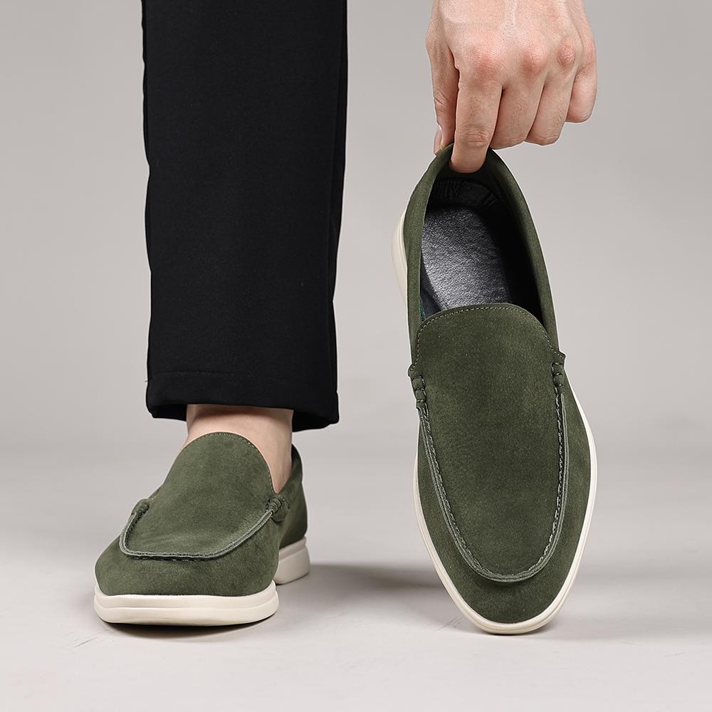 Fashion New Men's Anti-Slip Loafers Lightweight Walking Shoes Cow Suede Leather Comfortable Slip-On Casual Shoes for Men Outdoor Travel