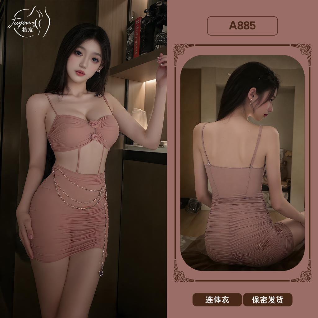 Sexy underwear, sexy folds, tight body, buttocks, small breasts, big pajamas, hot mesh perspective seduction nightgown