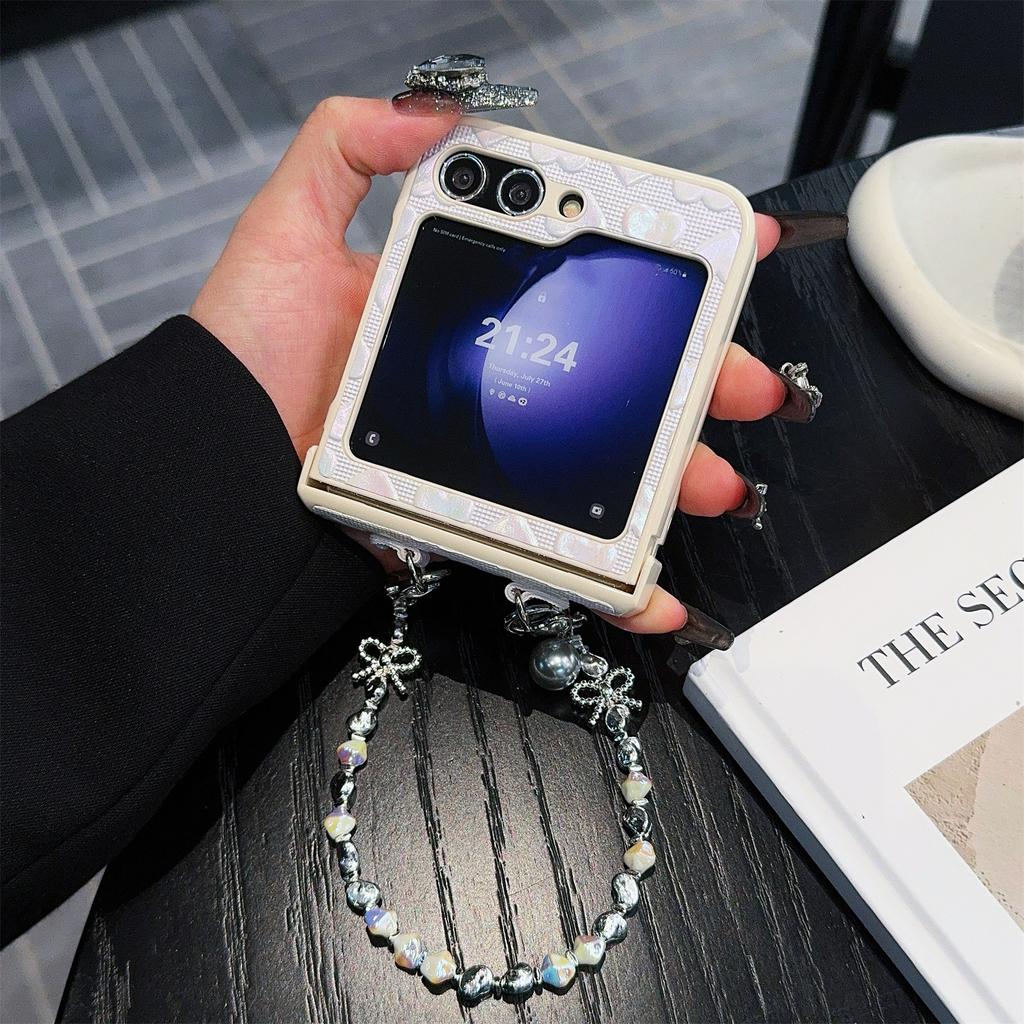For Samsung Galaxy Z Flip7 FE 5G/Z Flip6 5G Case Bubble Heart Leather+PC Phone Cover with Beaded Strap