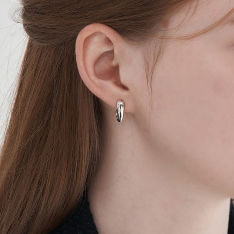 GEIGER Jewelry 925 Silver Ballroom Heart Waterdrop One-Touch Earrings GISVEE156