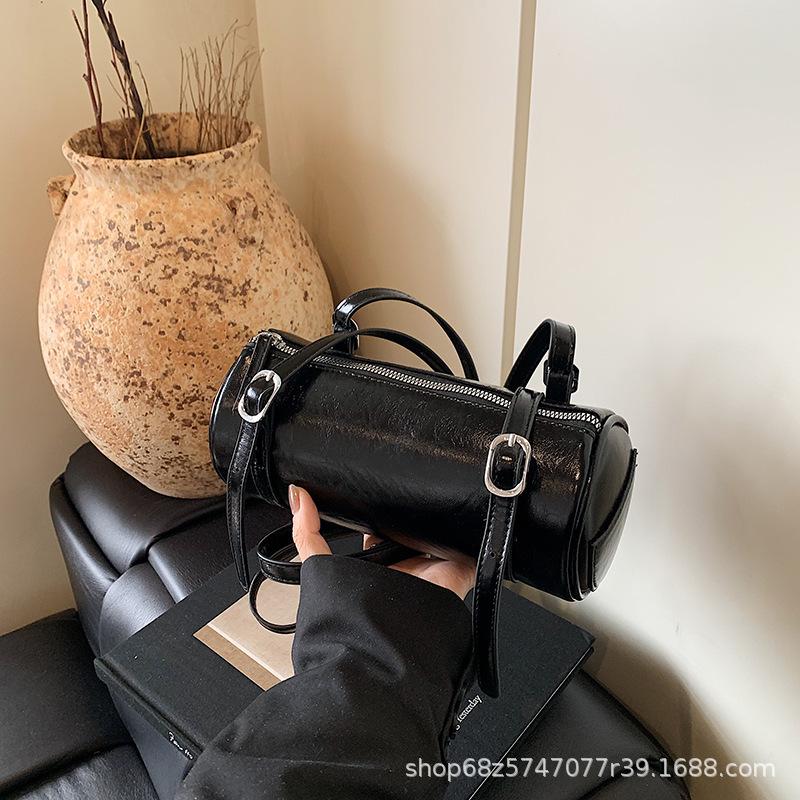 Niche Design Korean Casual Belt Decoration Barrel Shoulder Bag New Versatile Casual Underarm Handbag