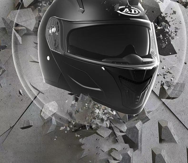 3C Certified Flip-up Motorcycle Helmet for All-Season Use, Unisex, and Universal Fit for Electric Vehicles.