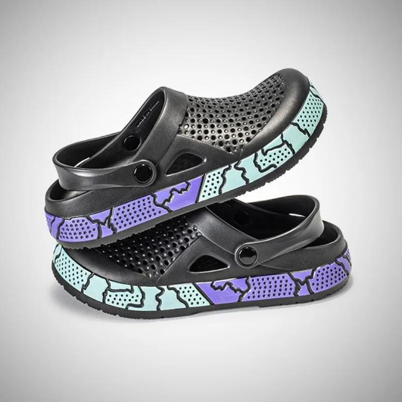 Fashion Platform Slippers for Men Outdoor Hole Beach Sandals Man Original Rubber Pvc Cheap Liquidation Eva Y2k 2025 Fashion Style Shoes