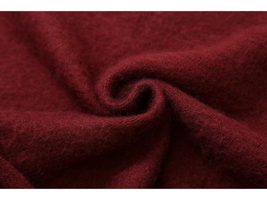 2024 Autumn Women's Wine Red Round Neck Brushed Long Sleeve Top - European & American Fashion Style