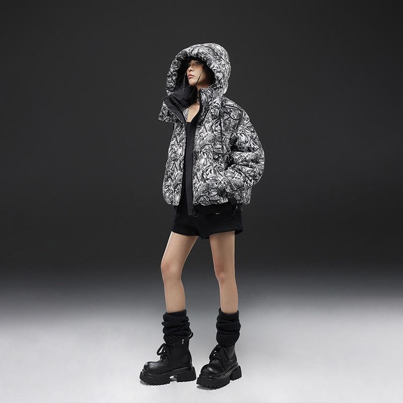 Tide brand original design sense printed white duck down jacket women's short small new winter bread clothes
