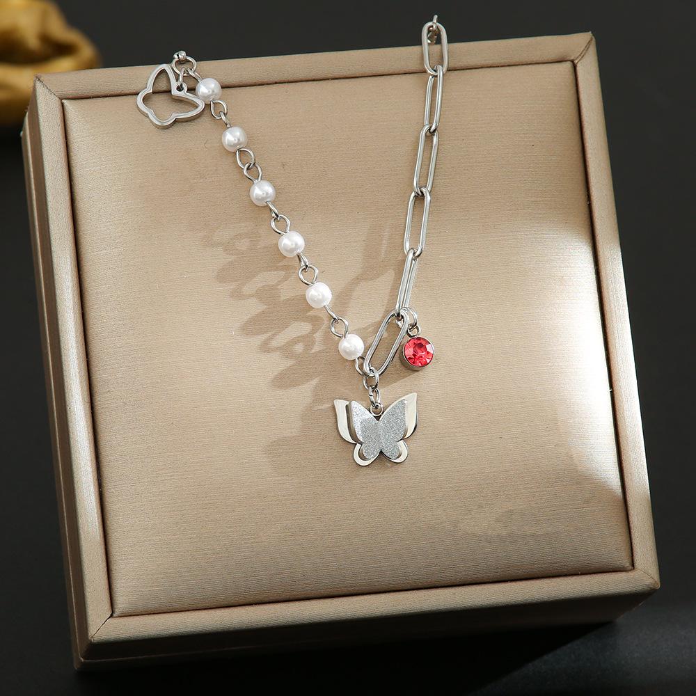Women's Silver Titanium Steel Necklace with Micro-Inlaid Zircon - Elegant, Durable Clavicle Chain Jewelry