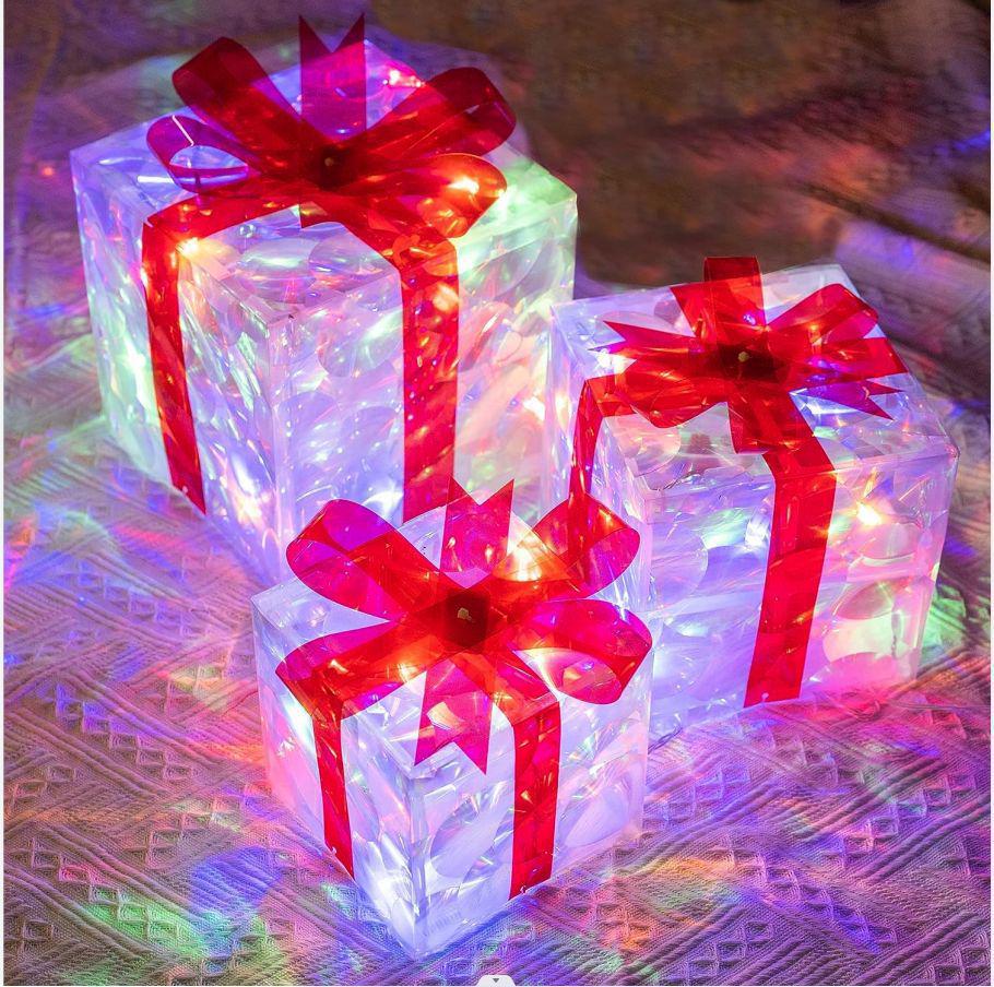 Luminous Cat Eye Christmas Gift Box Decoration for Shopping Malls