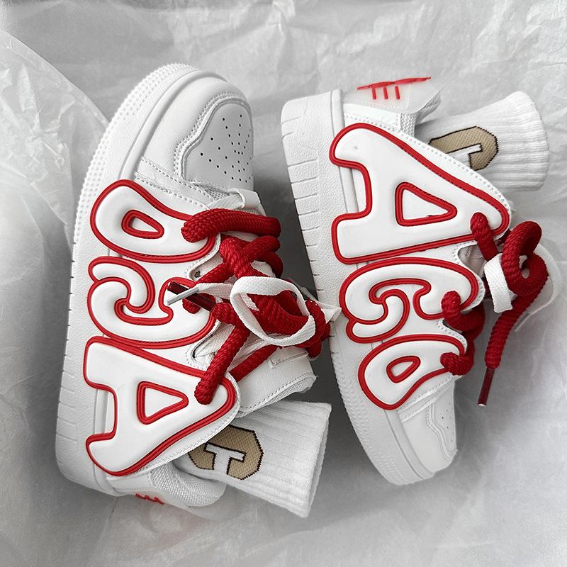 Design High Street Men's and Women's Bread Shoes Thick Soled Men's Shoes Casual Shoes Hip Hop Couples Skateboard Shoes