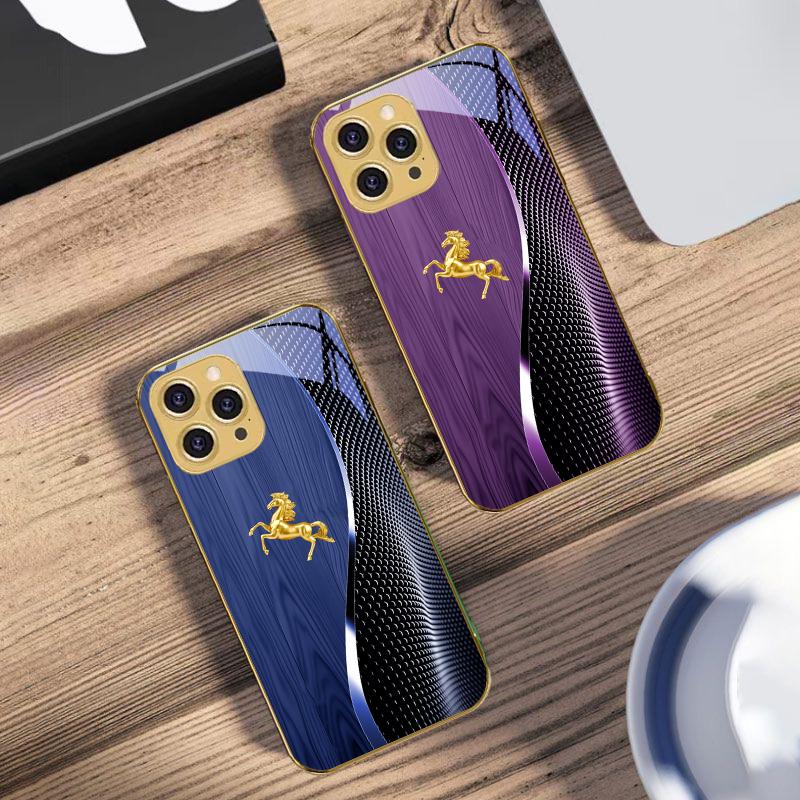 Holzmaserung Goldenes Pferd Für IPhone 16 Pro Max 15 Pro 14 13 Plus 12 Mini 11Pro Max XS Max XR Goldene gehärtete Glas Handyhülle