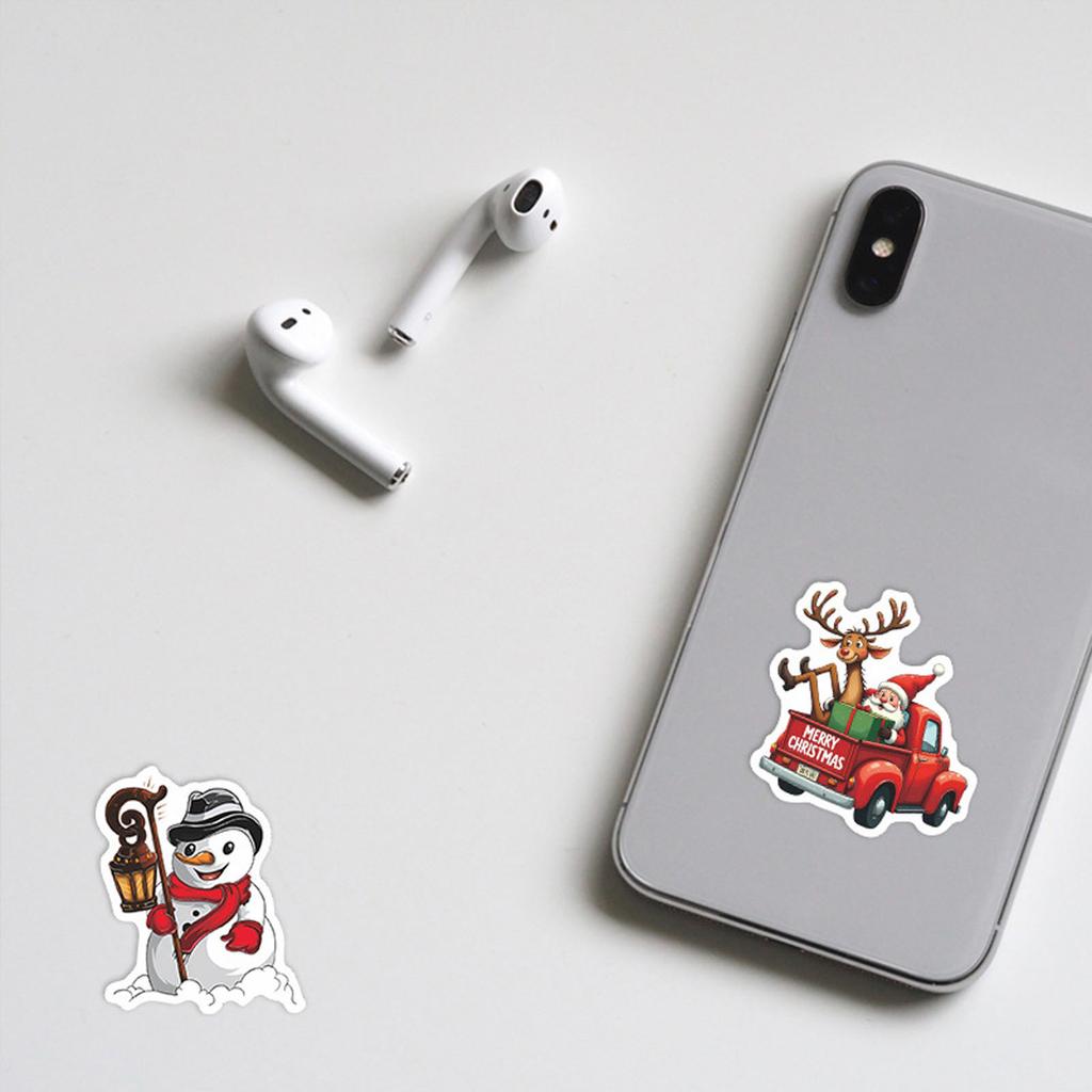 60 Cute Christmas-Themed Stickers For Water Bottles And Computers Decorations