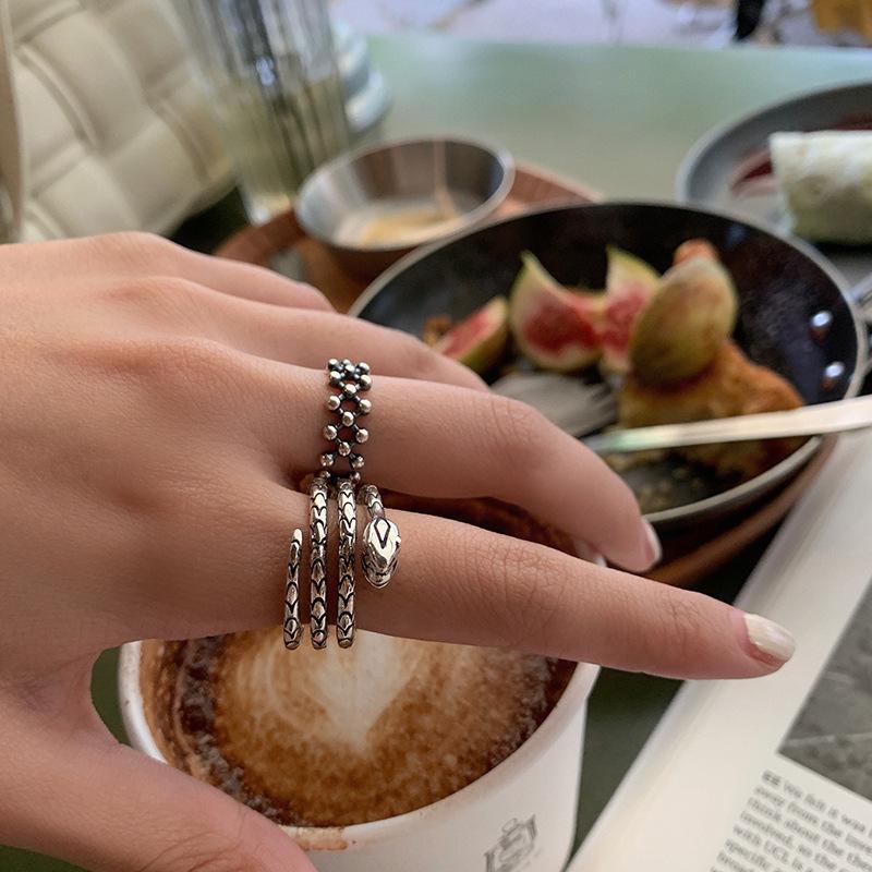 European Retro Snake Pattern Ring - Women's Fashion Ruili Round Bead Index Finger Jewelry