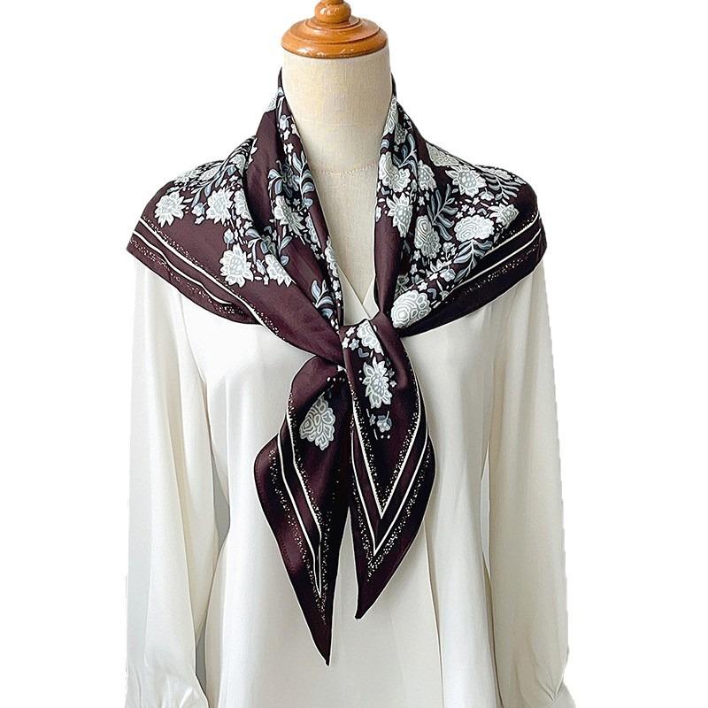 Vintage Floral Printed Triangular Scarf Versatile Elegant Thin Neck Scarf