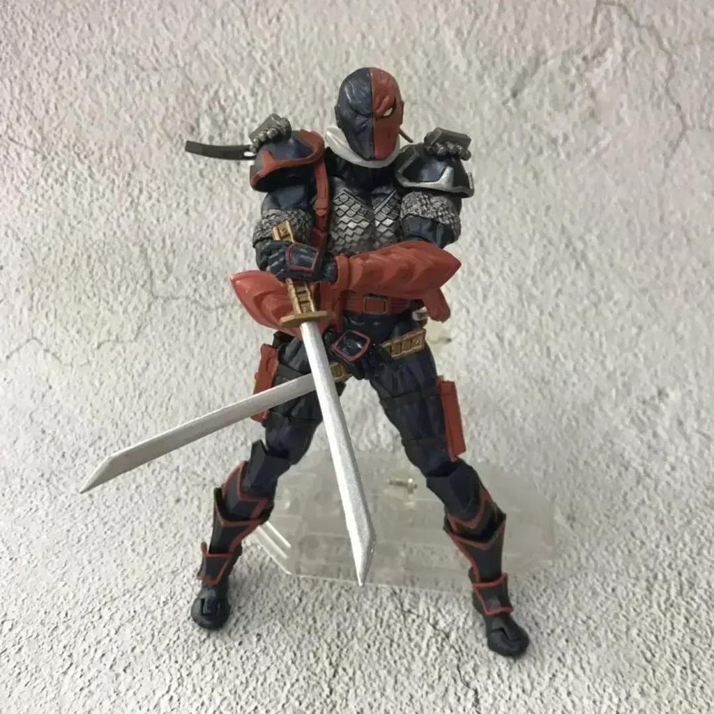 New Arrival Deathstroke 17cm Collectible Action Figure Yamaguchi Style Movable Joints Toy Desktop Decoration Gift
