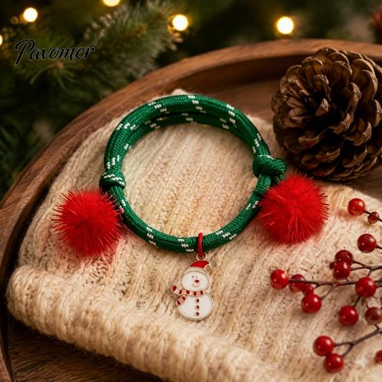 Christmas Gift for Women Bracelets, Red Green String Bracelet, Adjustable Rope Bracelet with Handmade Alloy Jewelry Charm And Tinsel Pom Poms, Holiday
