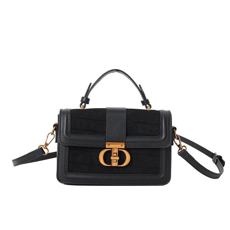 

Today s popular new retro portable small square bag, high-end texture niche design, light luxury shoulder bag. чёрный