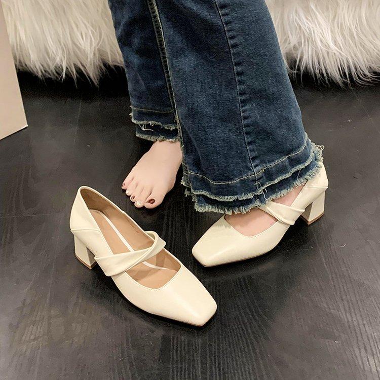 Hot Selling 2025 Women Pumps New Fall Women Shoes Square Toe Chunky Heel Ladies Dress Shoes Heels Retro Shoe for Pump Heels