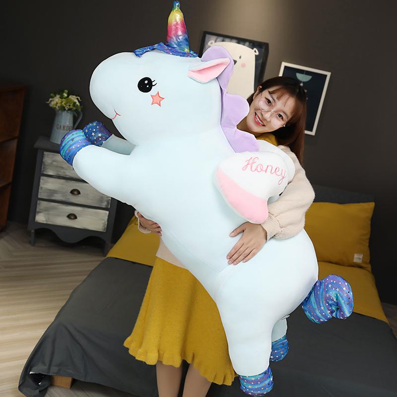 

KUY Гарячий 2020 Новий М який Приємний Милий Райдужний Каваї Єдиноріг Плюшева Іграшка Гігантська М яка Лялька Літаюча Конячка для Дитини Дівчинки Подарунок 50cm