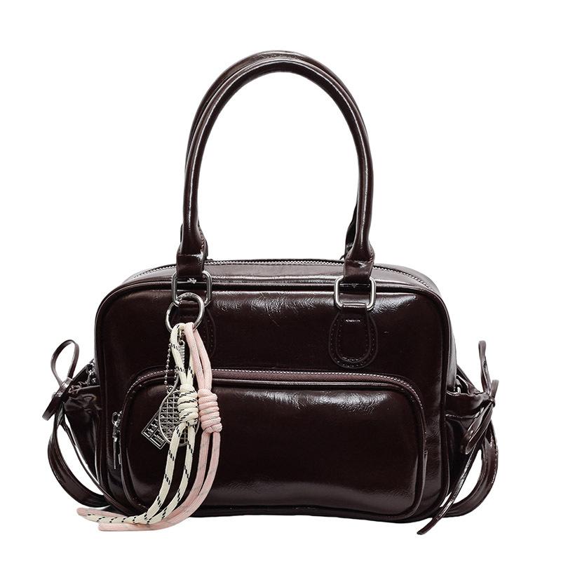 

Casual Large-capacity Bag Women s New Versatile Messenger Bag Backpack Commuter Handbag No pendant