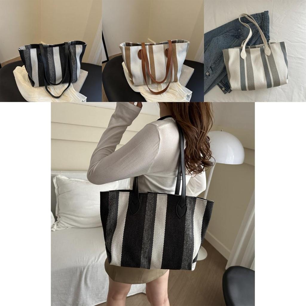 Large Capacity Stylish Women's Canvas Tote Bag For Commuting In Fresh Colors