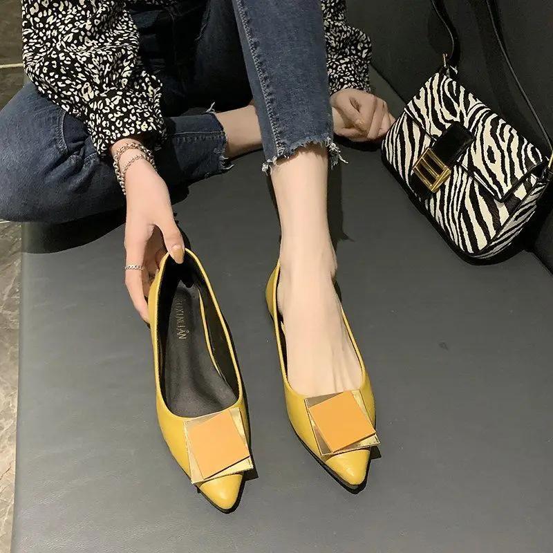 Fashion Pointed Toe Yellow Black Ladies Footwear Moccasins Slip-on Women's Flat Shoes Vacation Non 2025 Trend Chic and Elegant Popular
