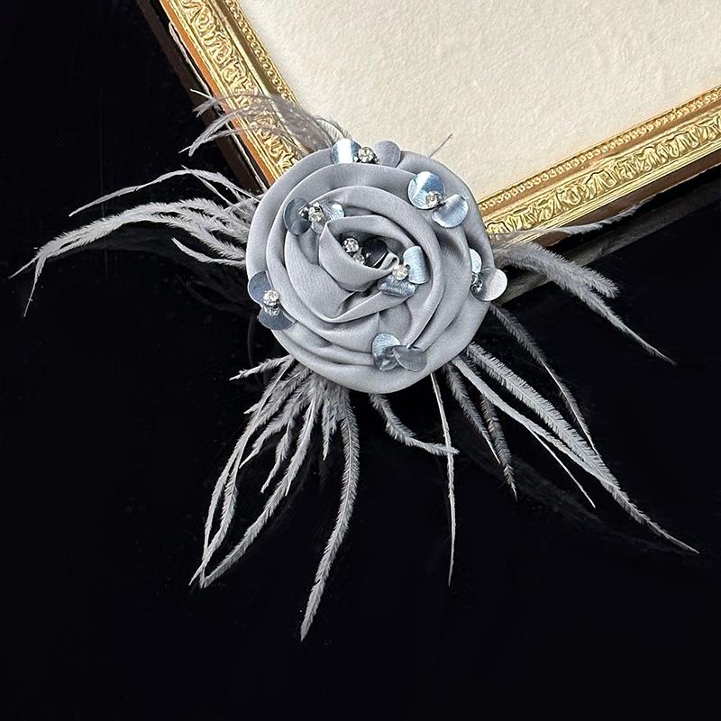 

1 шт. DIY Advanced Feeling Add Diamonds Performance Decorations Breast Flower Temperament Feather Flower Accessories Sequin