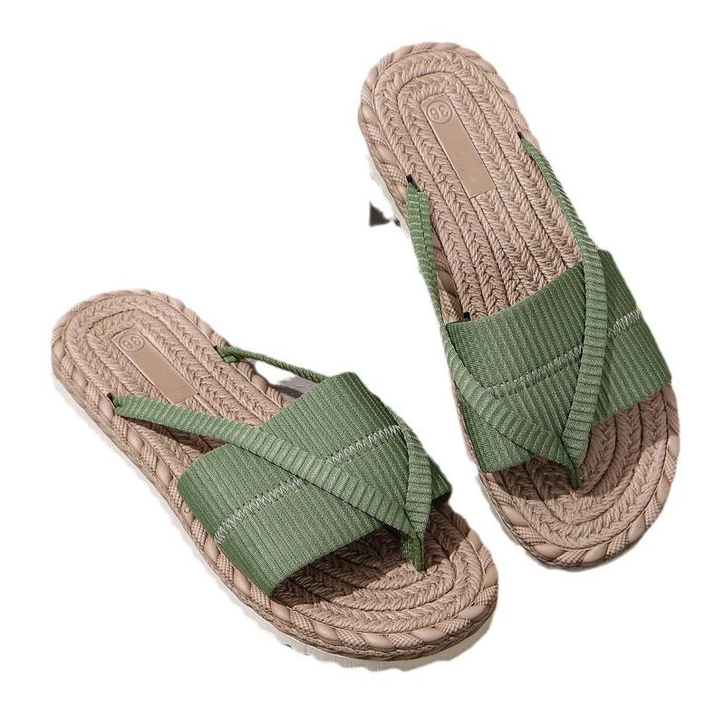 New Beach Vacation Toe Thong Flip Flops Fashionable Summer Sandals