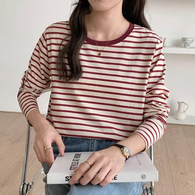 Fruit Green Striped Color Matching Round Neck Long-sleeved T-shirt Women's Spring Loose and Thin Temperament Commuter Bottoming Top