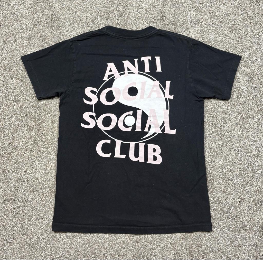 Anti Social Social Club T-Shirt Herren Größe Klein Schwarz Ying Yang Whisper Unisex T-Shirt