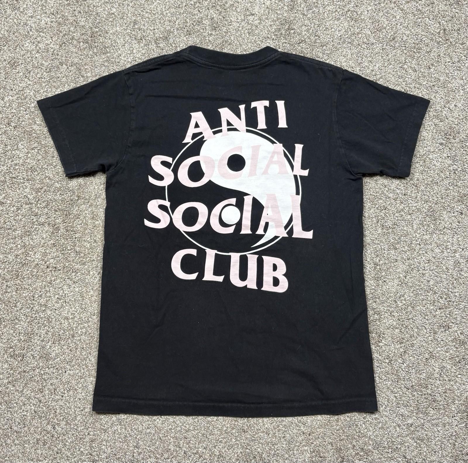 Anti Social Social Club T-Shirt Men’s Size Small Black Ying Yang Whisper Unisex T-Shirt S