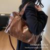 Premium Retro Large-capacity Bag 2025 New Commuter Women's Shoulder Messenger Bag Short-distance Portable Tote Bag