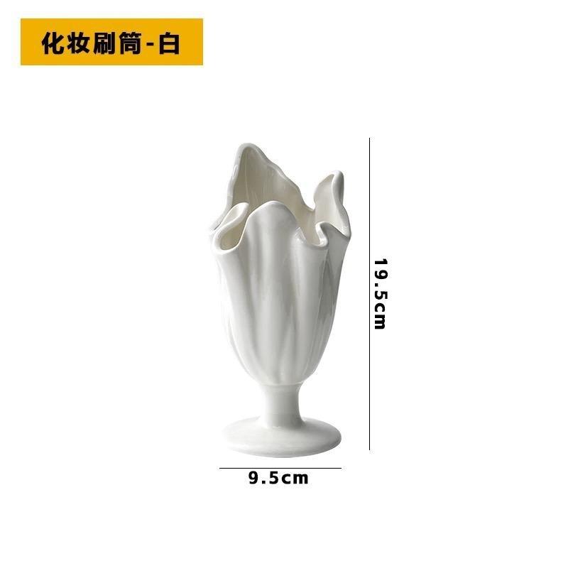 

Elegant Ceramic Vase Desktop Decor Creative Brush Holder Unique Miniature Model