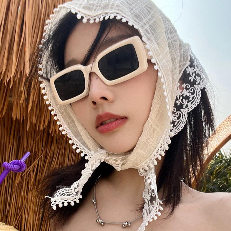 Korean Ins Lace Hair Scarf Retro Hollow Lace Triangle Hair Band Strap Hair Bag Headscarf Travel Photo Headband Turban Accessorie