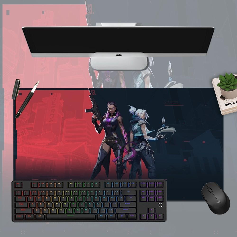 

V-Valorant Game Mousepad Boy Pad Natural Rubber Gaming Mousepad Desk Mat Size For Gameing World Of Tanks CS GO Zelda Square 10x10cm
