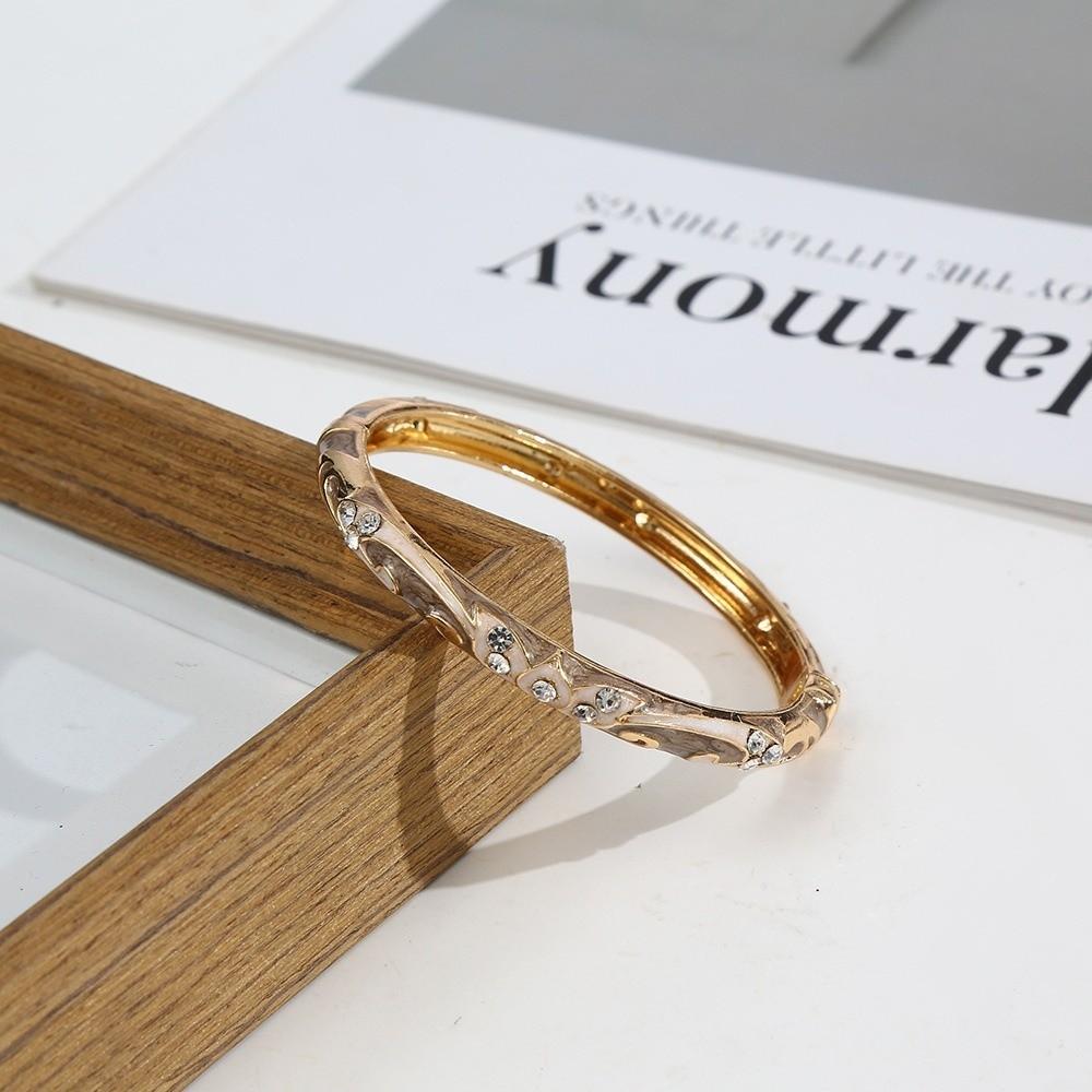 Eleganter Cloisonné Offener Armreif Zink Zink Zinklegierung Retro Hof Blumiger Armreif Vintage Emaille Armband Mode