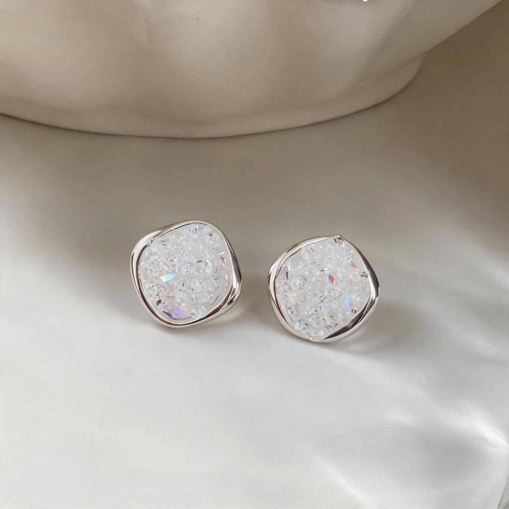 Luxury Silver Crystal Pleated Rhombus Earrings: Exquisite, Sweet Geometric Ear Jewelry for Women