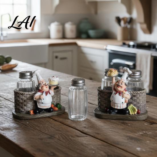 Pepper Shaker Salt And Shakers Set Decorative Resin Chef Statue Spice Bottles Organizer Glass Seasoning Holder for Kitchen Dining Centerpiece