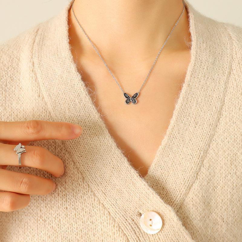 Gold-Plated Butterfly Pendant Necklace with Bohemian Wave Pattern