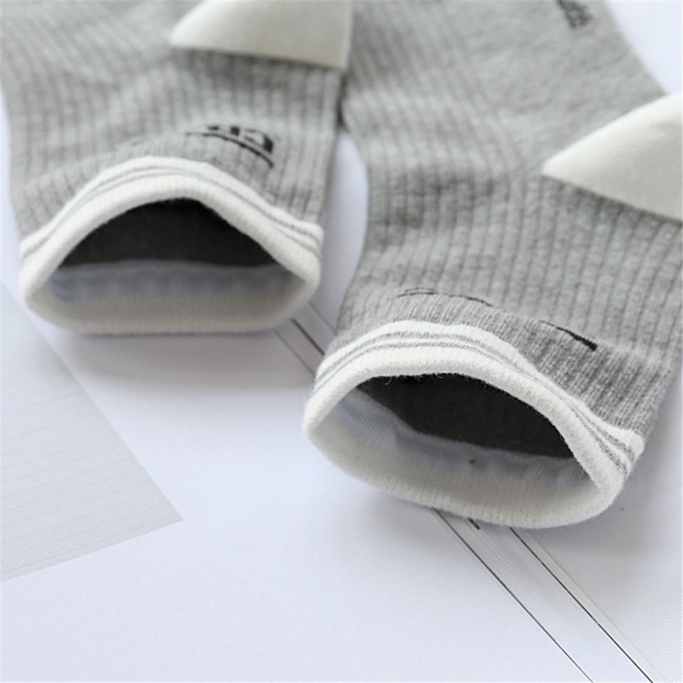 Mote Casual Letter Mønstret Harajuku Sokker Kvinner Hipster Funny Cotton Korte Sokker Kvinne Vintage