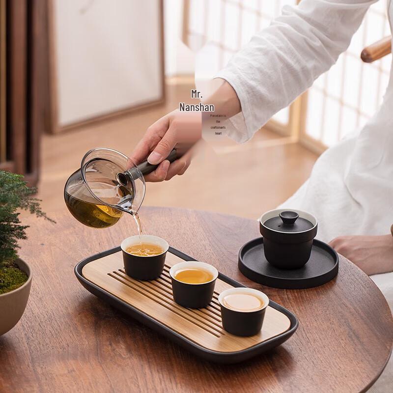 Nanshan Gentleman Anti-Scald Glass Side-Handle Teapot