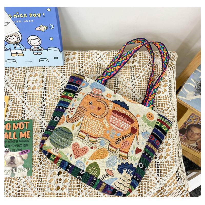 Η Ρετρό Εθνική Τάση στις Τσάντες Κυκλοφορεί Συχνά Αυτή Είναι Μια Τσάντα Ώμου