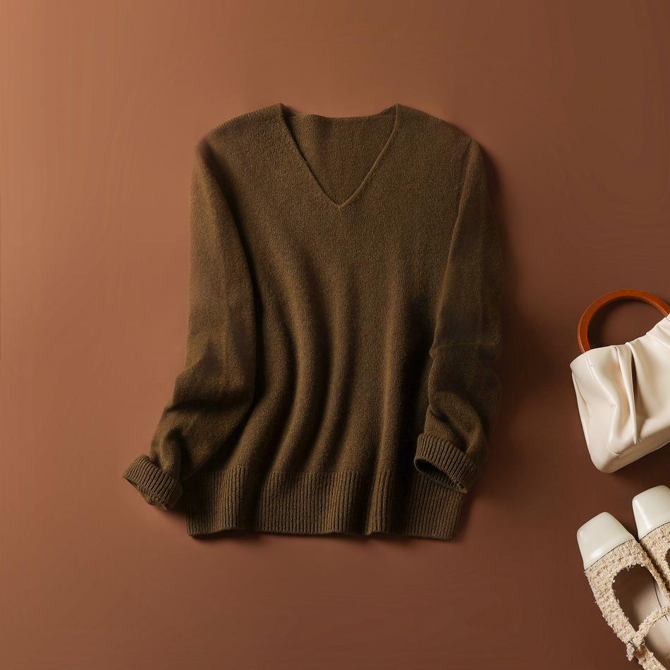 2024 Women's Autumn/Winter Heart-Neck Wool Sweater