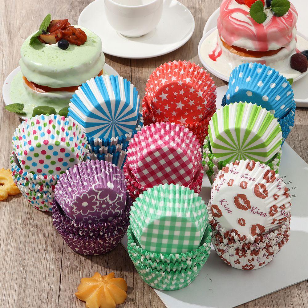 100 Stück CupCake Kuchenform Backwerkzeuge Ölfest Papierhalter Muffinbox Kuchen Papierbecher Hülle Party Tablett Kuchen Dekorationszubehör